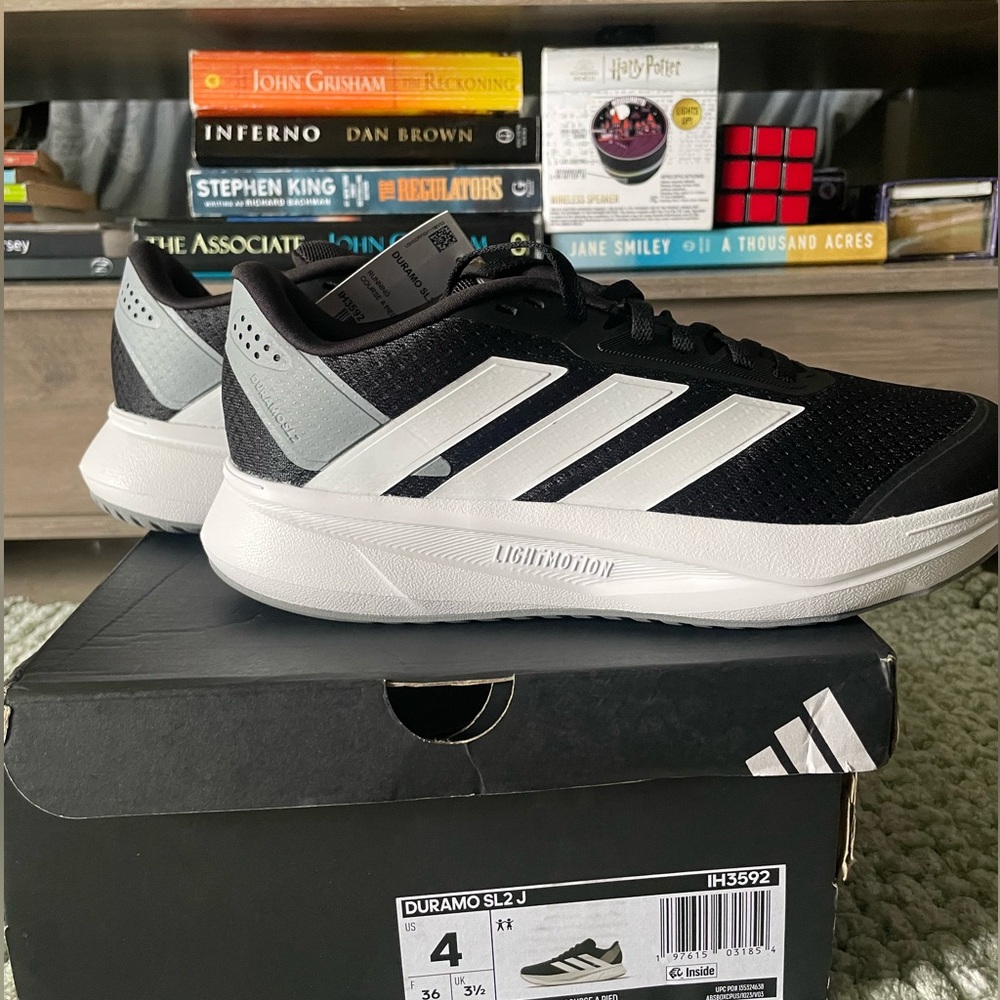 Adidas Duramo SL 2J Size 4 Youth, 5 Women UNISEX